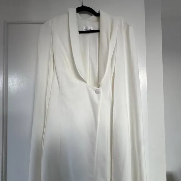 Katie May Boss Lady Cape Sleeves Mini Dress Ivory Padded Shoulders Sz Medium